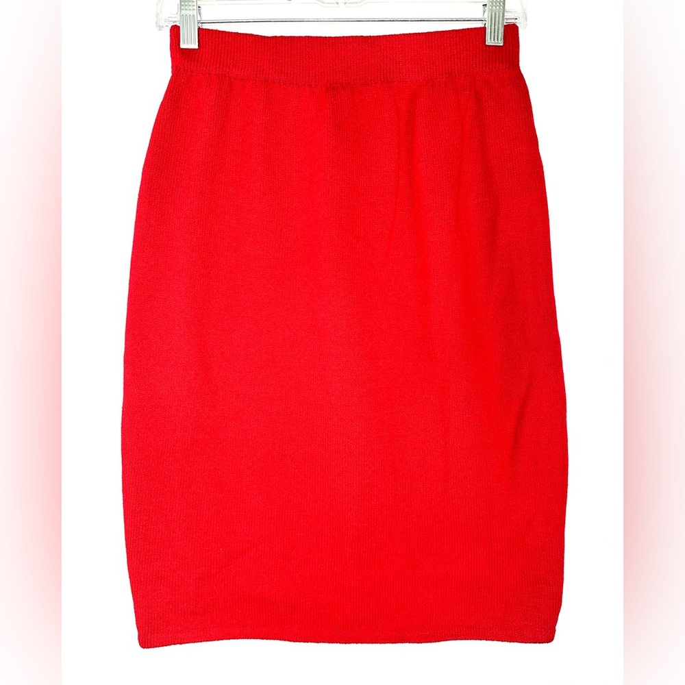 St John Collection Women Size 8 Red Knit Pencil Skirt MSRP 365